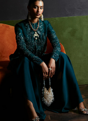 18 Emerald Embellished Jacket with Wide-Leg Trousers