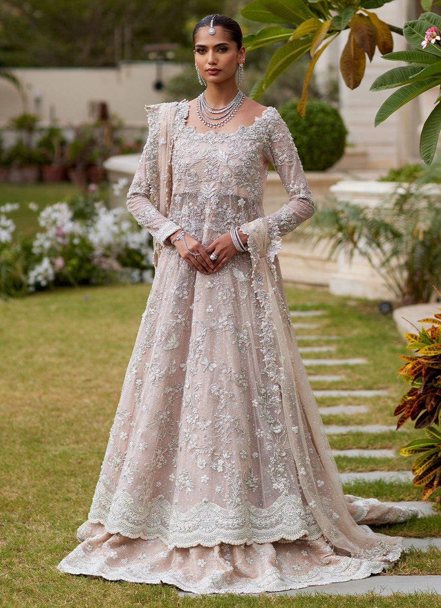 Dreamy Pale Pink Bridal Ensemble – Handcrafted with Elegance