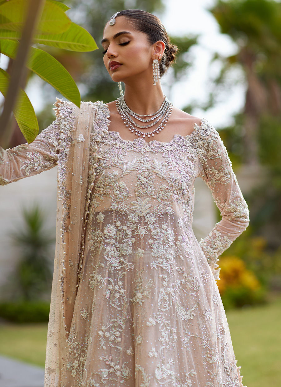 Dreamy Pale Pink Bridal Ensemble – Handcrafted with Elegance
