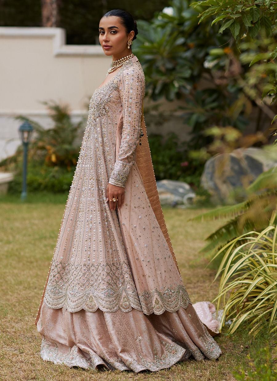 Refined Powder Pink Ensemble – Handcrafted with Timeless Detailing