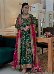 18 Emerald Elegance with a Touch of Ruby