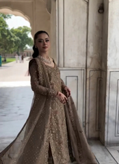 18 Golden Grace in Antique Hues