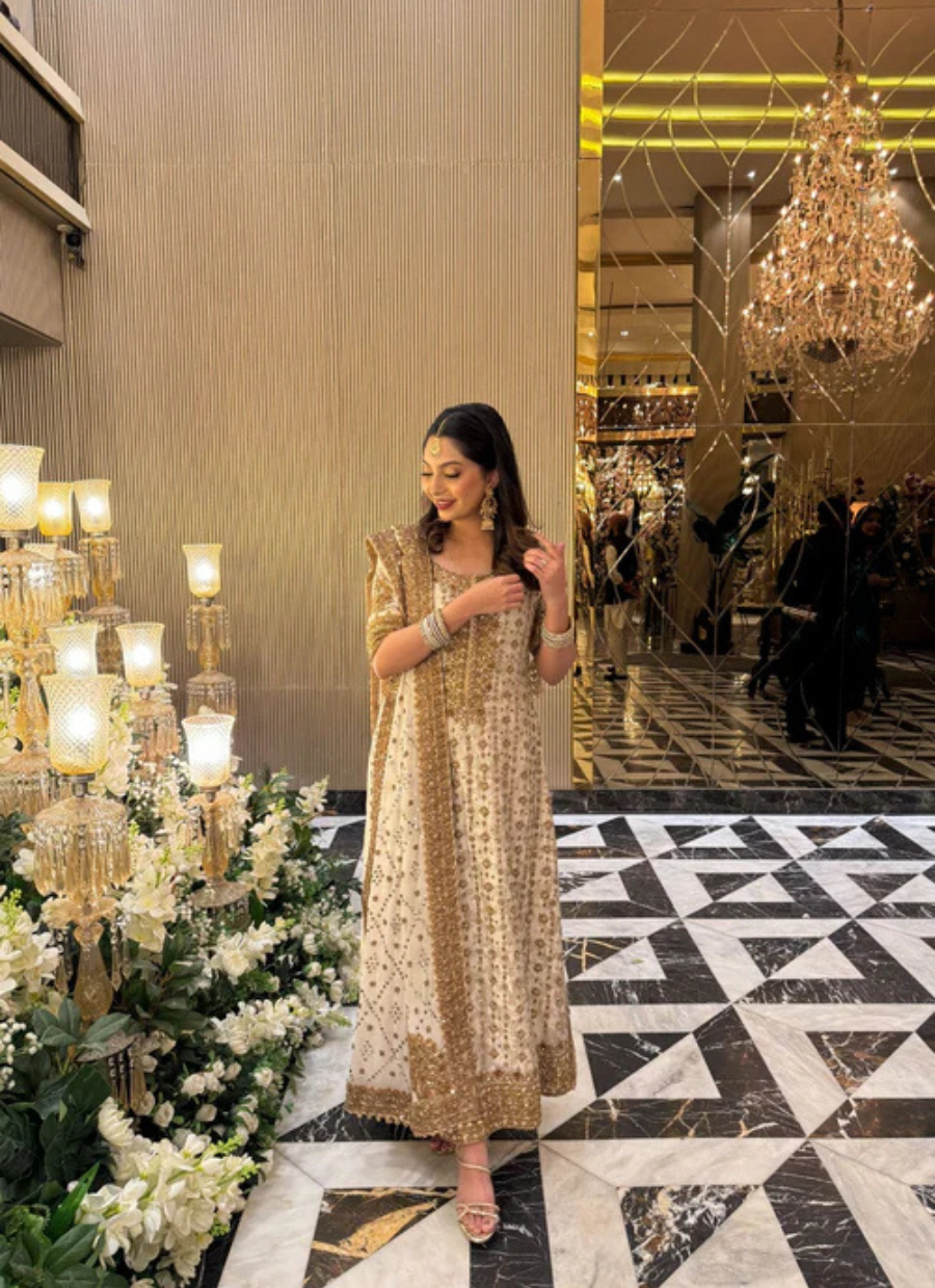 Ivory Chiffon 3-Piece Kurta Set with Trouser & Dupatta