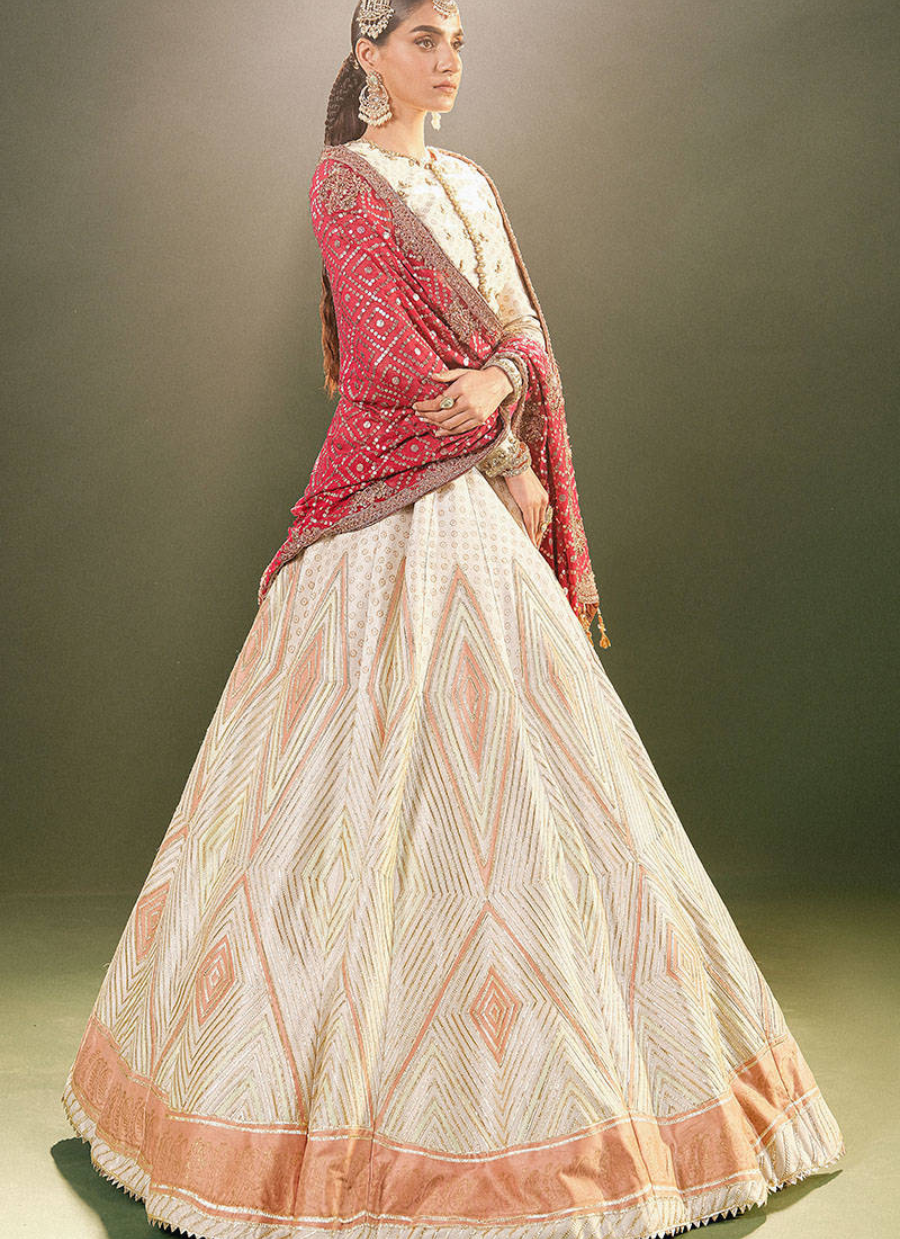 16 Ivory Bridal Lehenga with Geometric Patterns and Traditional Red Dupatta