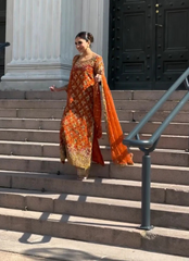 18 Sunset Radiance in Rust & Gold