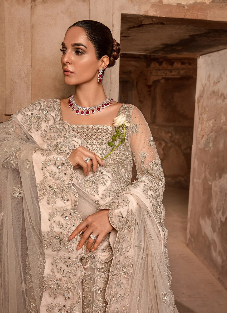 16 Ivory Silver Embellished Bridal Kalidaar