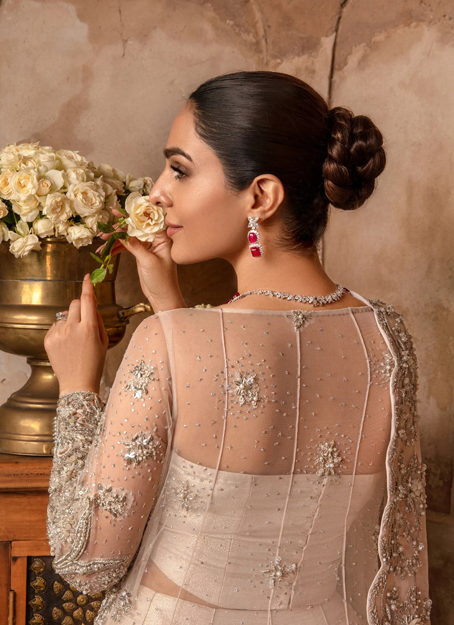 16 Ivory Silver Embellished Bridal Kalidaar